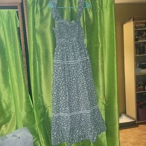 AUREUM Black and White Floral Maxi Dress Sz Large